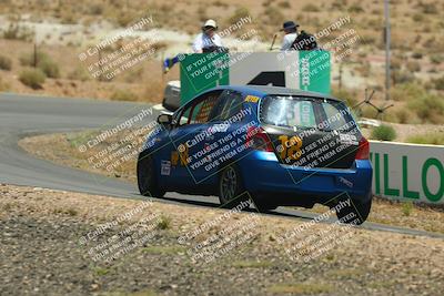 media/May-31-2025-CalClub SCCA (Sat) [[2c1a04e1ee]]/Qualifying/Group 6/Turn 4/